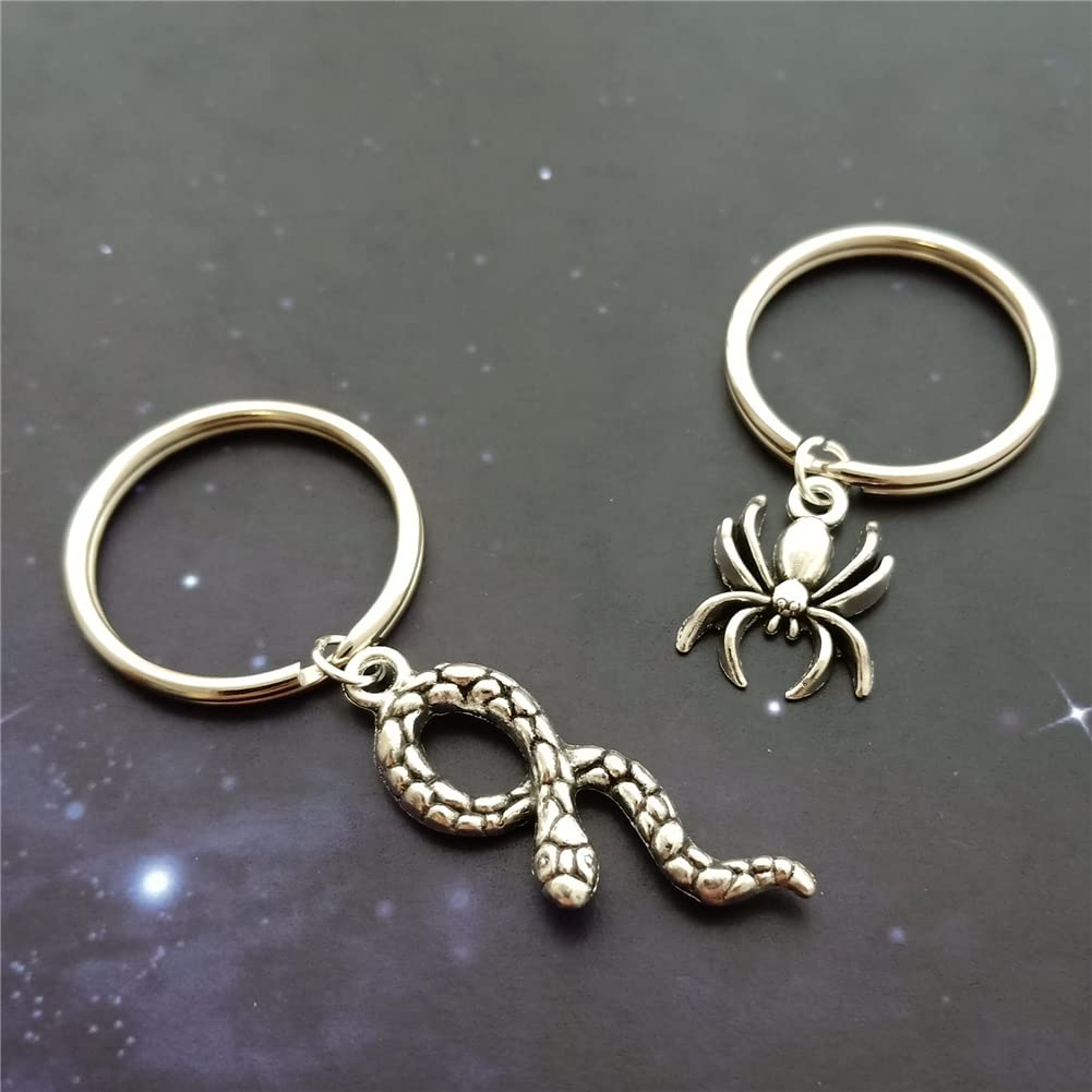 2pcs Gothic Snake Keychain Pendant, Spider Keyring AETYWYEIN